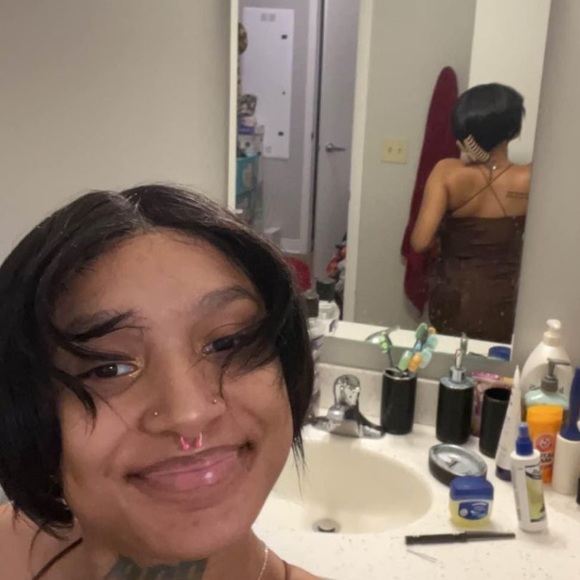 T part bob wig - Picture 5 of 7